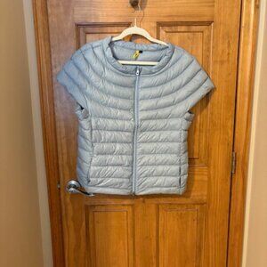 Cotes of London cap sleeve down vest